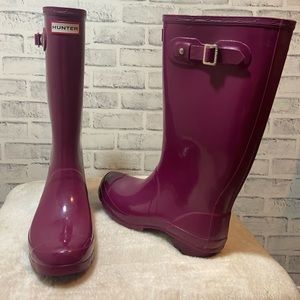 Rare purple Hunter rain boots.